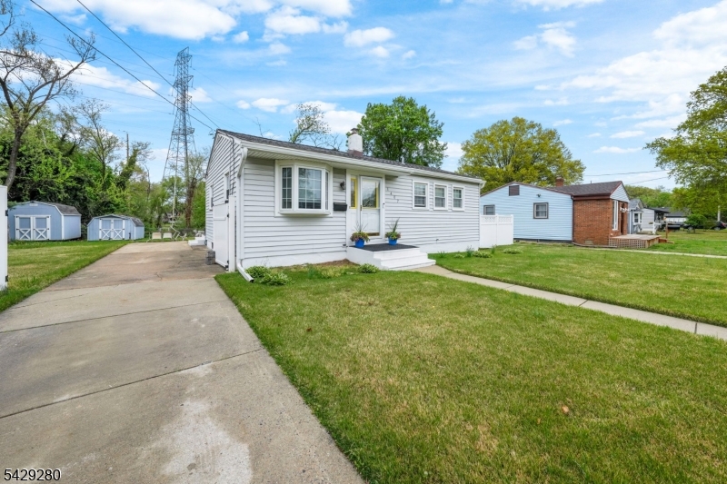 1407 Baetzel Avenue Gloucester NJ 08030