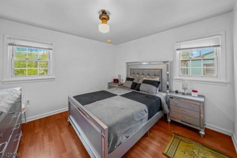1407 Baetzel Avenue Gloucester NJ 08030