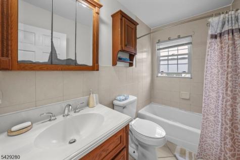 1407 Baetzel Avenue Gloucester NJ 08030