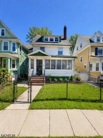 38 Emerson Street East Orange NJ 07018