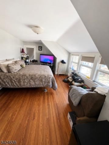 38 Emerson Street East Orange NJ 07018