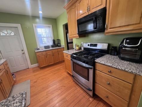 38 Emerson Street East Orange NJ 07018