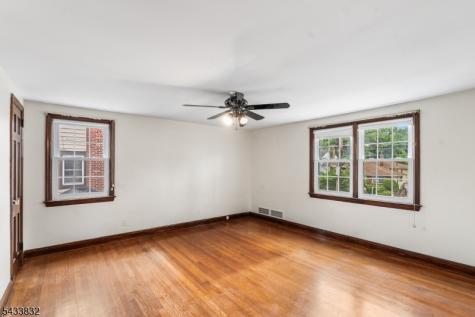 477 Grove Street Rahway NJ 07065