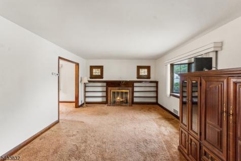 477 Grove Street Rahway NJ 07065