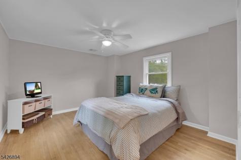 233 Maple Avenue Dunellen NJ 08812