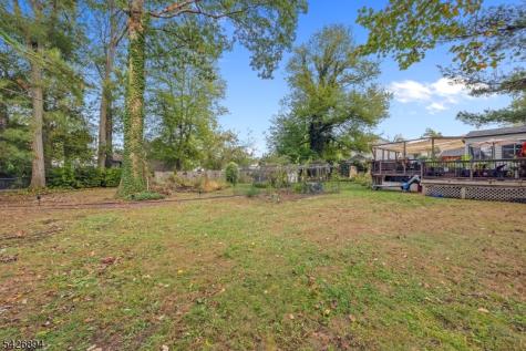 233 Maple Avenue Dunellen NJ 08812