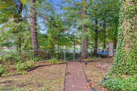 233 Maple Avenue Dunellen NJ 08812