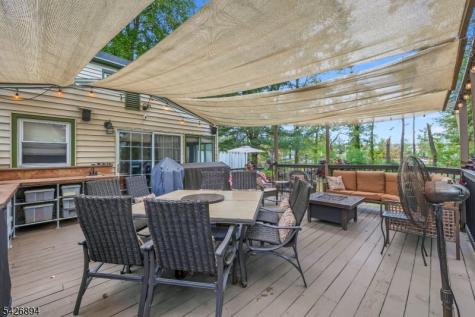 233 Maple Avenue Dunellen NJ 08812