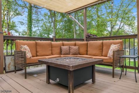 233 Maple Avenue Dunellen NJ 08812