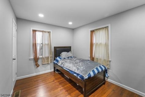 639 Parkview Avenue North Plainfield NJ 07063