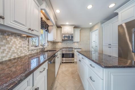 29 Candace Lane Chatham NJ 07928