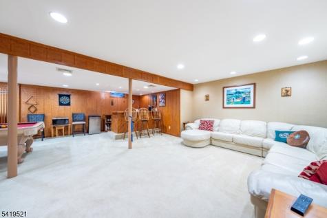 29 Candace Lane Chatham NJ 07928