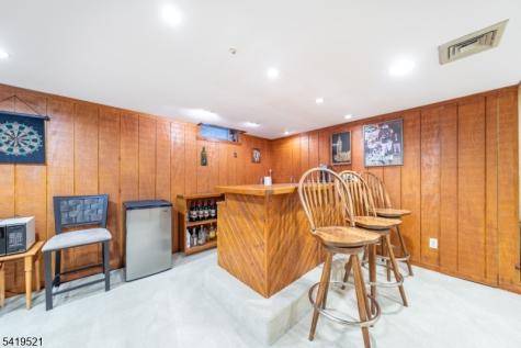29 Candace Lane Chatham NJ 07928