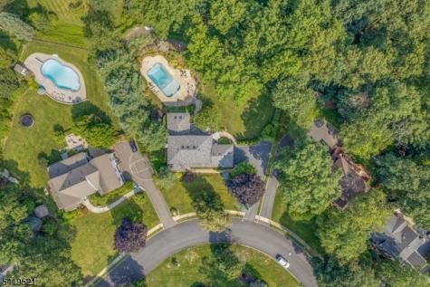 29 Candace Lane Chatham NJ 07928