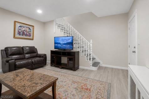 9 Sycamore Street Bloomfield NJ 07003