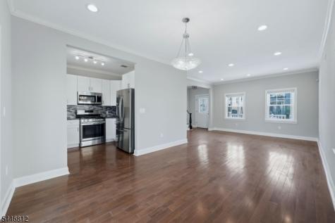 526 S Clinton Street East Orange NJ 07018