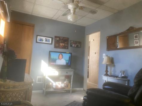74 Avenue E Lodi NJ 07644