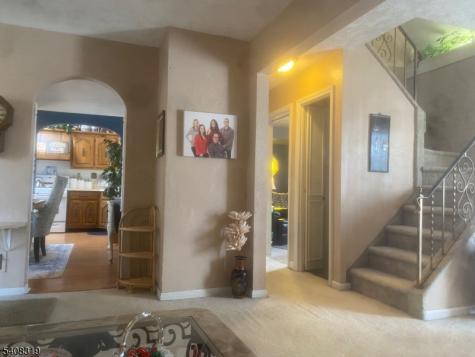 74 Avenue E Lodi NJ 07644