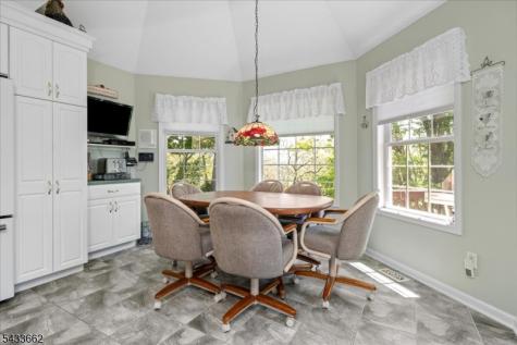 15 Bracken Hill Road Hardyston NJ 07419