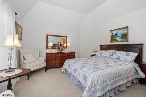 15 Bracken Hill Road Hardyston NJ 07419