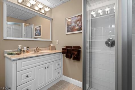 15 Bracken Hill Road Hardyston NJ 07419