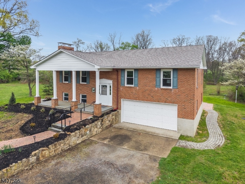 34 Berk Lane Lebanon NJ 08826