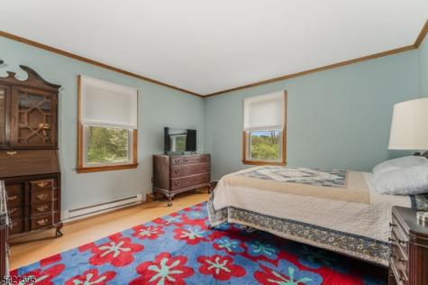 34 Berk Lane Lebanon NJ 08826