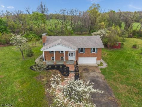 34 Berk Lane Lebanon NJ 08826