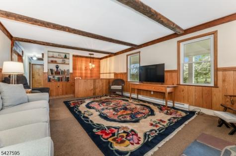 34 Berk Lane Lebanon NJ 08826