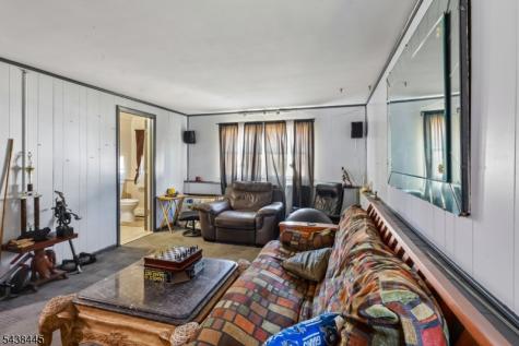 844 Lakeshore Drive Aberdeen NJ 07735