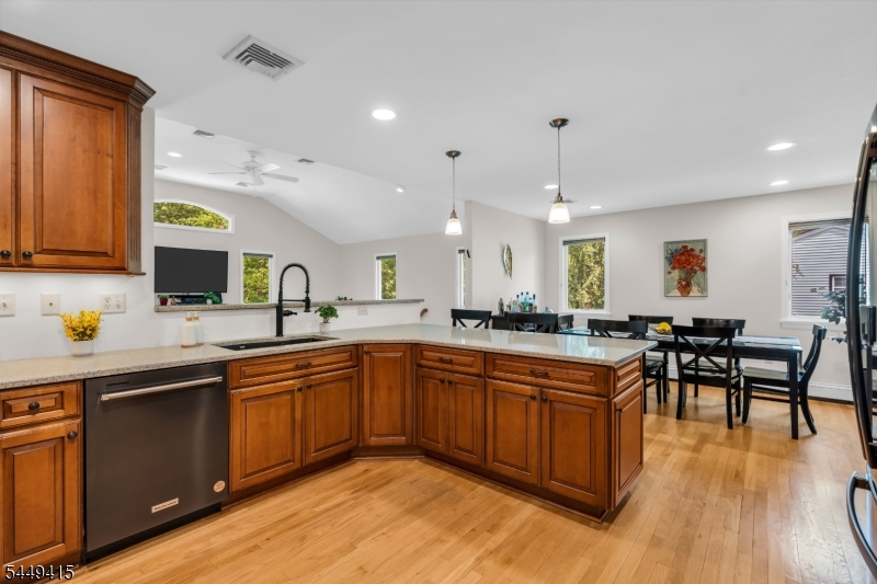 1245 Sunnyfield Lane Scotch Plains NJ 07076