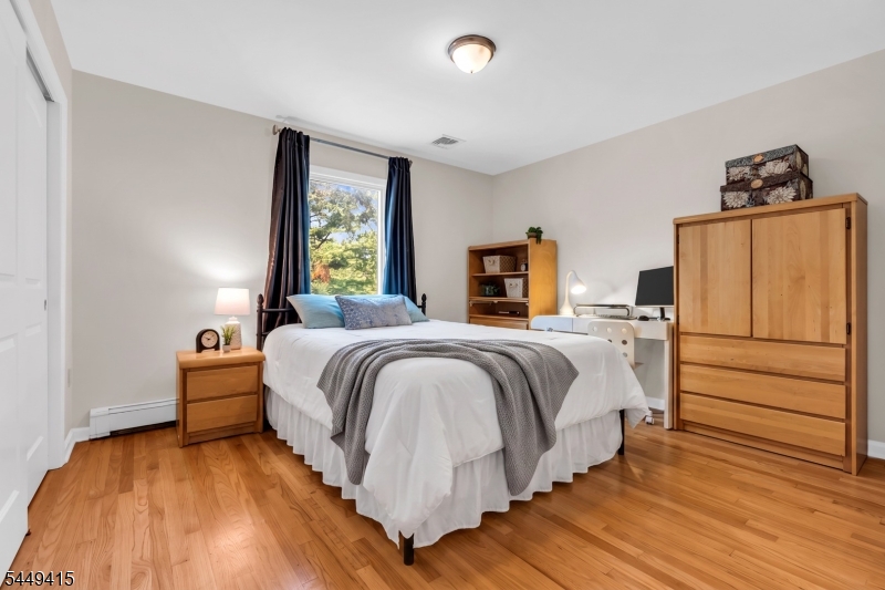 1245 Sunnyfield Lane Scotch Plains NJ 07076