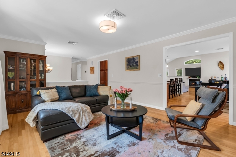 1245 Sunnyfield Lane Scotch Plains NJ 07076