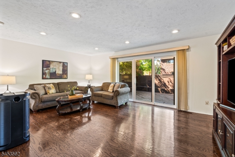 489 Brookside Lane Hillsborough NJ 08844