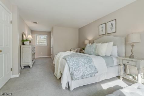 109 Hillside Avenue Bedminster NJ 07921