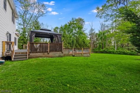 109 Hillside Avenue Bedminster NJ 07921
