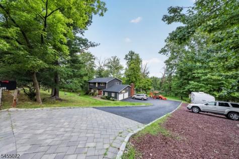 57 Longview Drive Green Brook NJ 08812