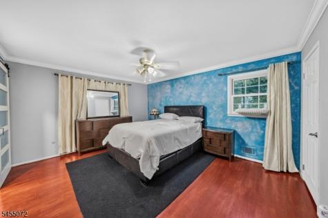 57 Longview Drive Green Brook NJ 08812