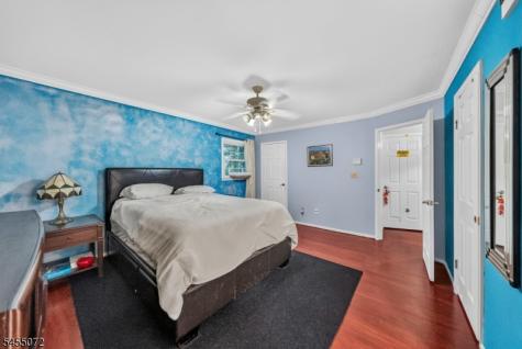 57 Longview Drive Green Brook NJ 08812
