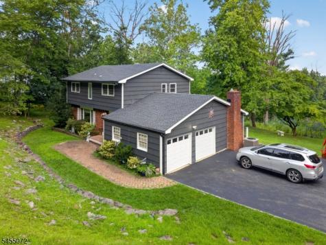 57 Longview Drive Green Brook NJ 08812