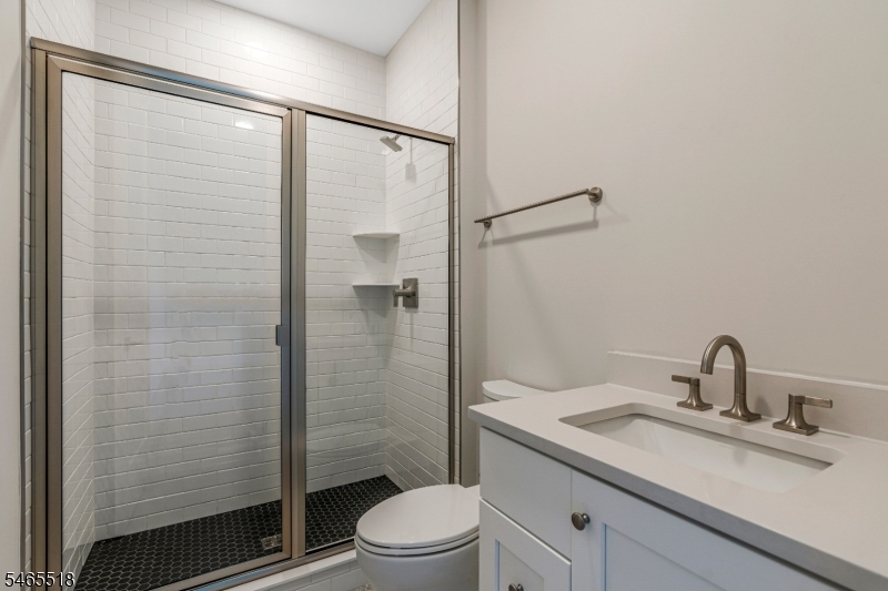 3 Yeuzar Way Hillsborough NJ 08844