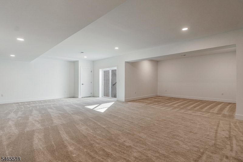3 Yeuzar Way Hillsborough NJ 08844