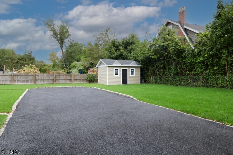 237 Grove Street Montclair NJ 07042