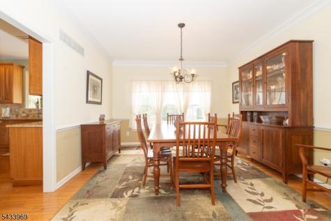 16 Steeplechase Lane Franklin NJ 08802
