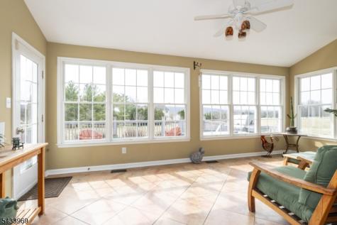 16 Steeplechase Lane Franklin NJ 08802