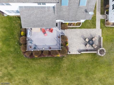 16 Steeplechase Lane Franklin NJ 08802