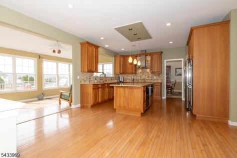 16 Steeplechase Lane Franklin NJ 08802