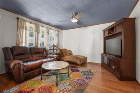 692 Passaic Avenue Kearny NJ 07032