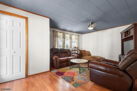 692 Passaic Avenue Kearny NJ 07032