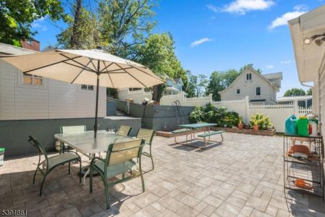 692 Passaic Avenue Kearny NJ 07032